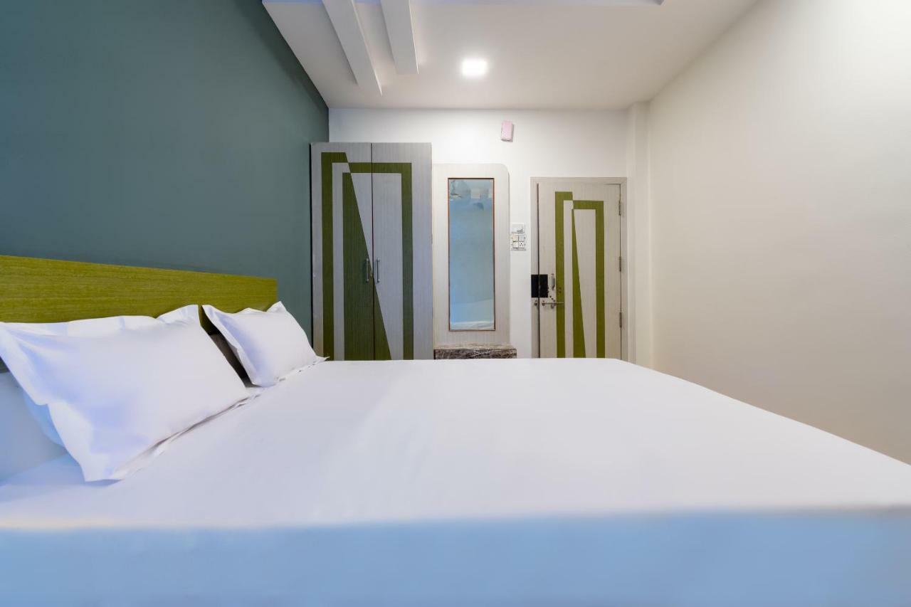 Spot On 42793 Hotel Gurukrupa Shirdi Ngoại thất bức ảnh