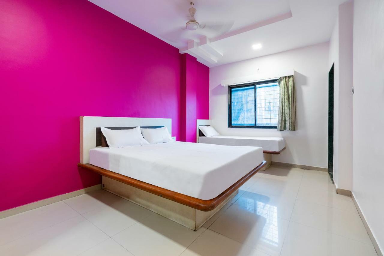 Spot On 42793 Hotel Gurukrupa Shirdi Ngoại thất bức ảnh